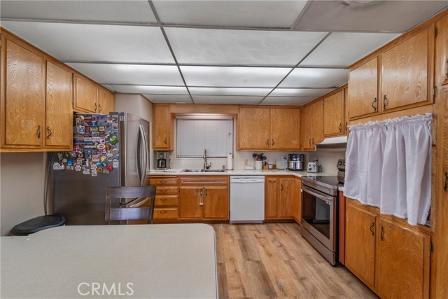 Detail Gallery Image 14 of 49 For 853 S Palm Ave, Hemet,  CA 92543 - 2 Beds | 2 Baths