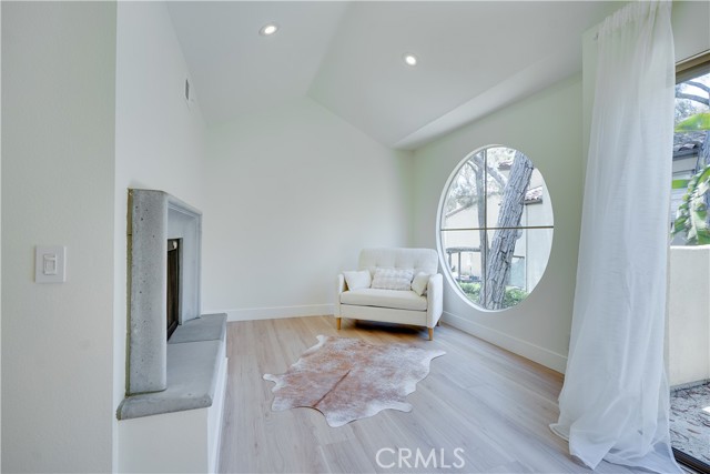 417 Bay Hill Drive, Newport Beach CA: https://media.crmls.org/medias/3e0e3633-6ad9-447e-90b4-010c14ac0067.jpg