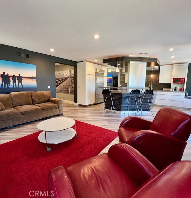 16 Vistamar Drive, Laguna Niguel CA: https://media.crmls.org/medias/3e0e4082-4647-4fcf-8e53-3eb765c23f9a.jpg