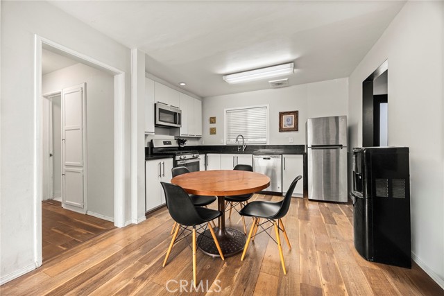 Detail Gallery Image 7 of 25 For 1030 Vernon St, La Habra,  CA 90631 - 2 Beds | 2 Baths