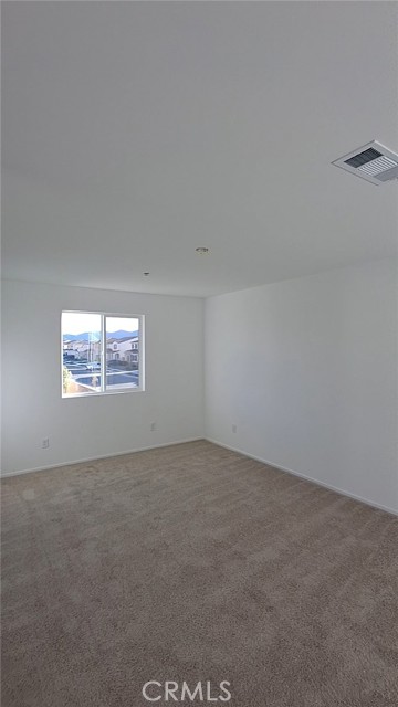 Detail Gallery Image 3 of 4 For 183 Oakton Ct, Hemet,  CA 92543 - 3 Beds | 2/1 Baths