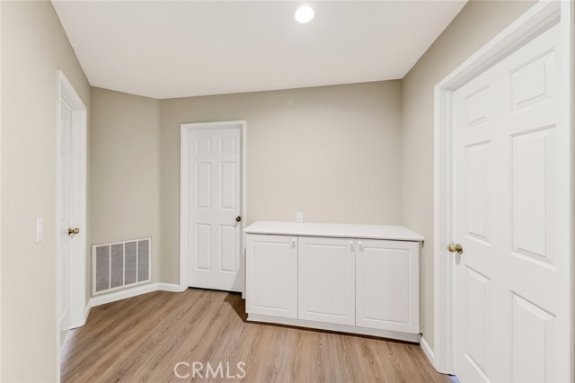 Detail Gallery Image 24 of 37 For 23429 S Vermont Ave #B,  Torrance,  CA 90502 - 3 Beds | 3 Baths