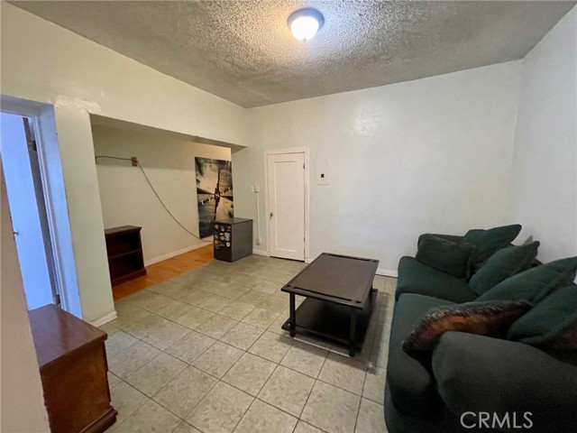 Detail Gallery Image 19 of 38 For 4125 S Figueroa St #101,  Los Angeles,  CA 90037 - 2 Beds | 1 Baths