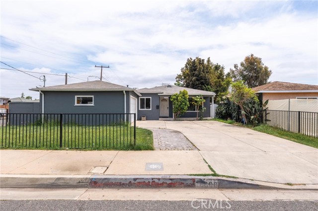 Detail Gallery Image 4 of 41 For 14808 Condon Ave, Lawndale,  CA 90260 - – Beds | – Baths