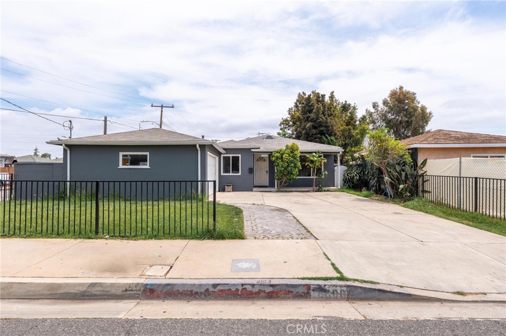 MLS #PV25101405 img 3