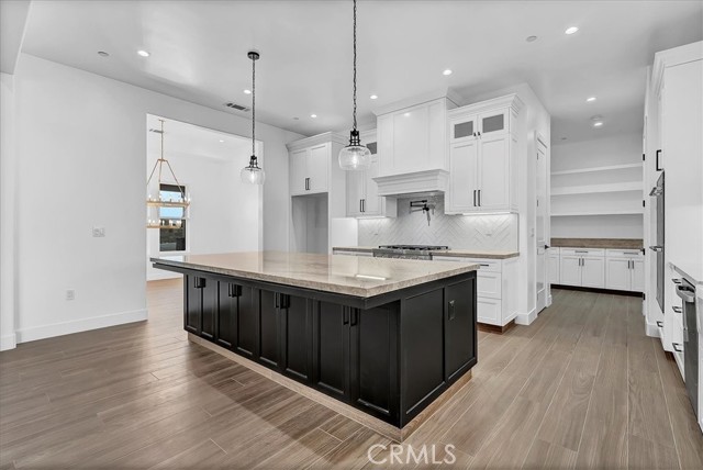 605 S Anderson Road, Exeter CA: https://media.crmls.org/medias/3e12268e-cdbe-4ad3-b290-4ba3391a30b7.jpg