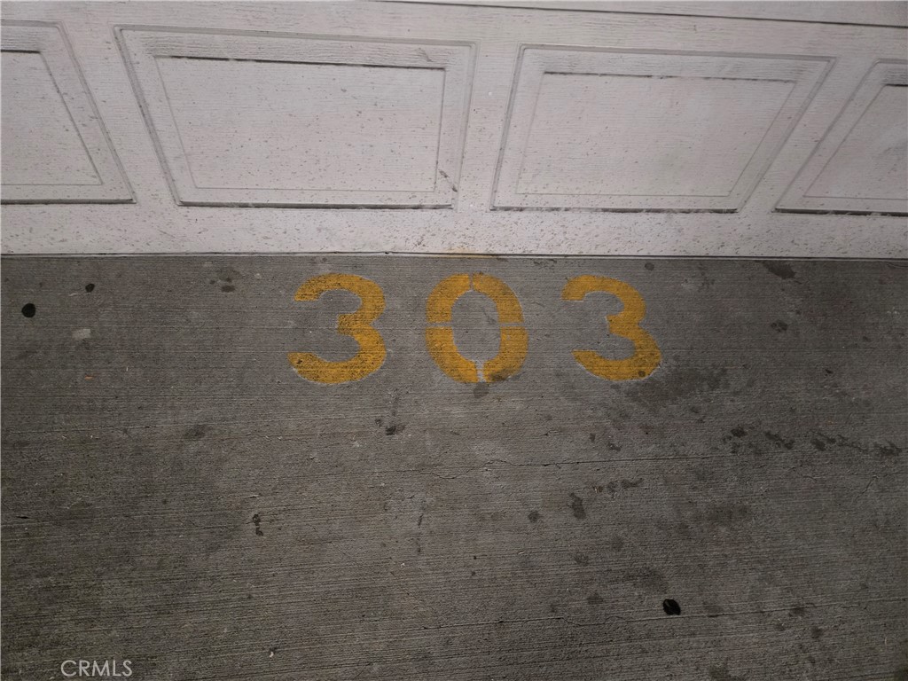 https://media.crmls.org/medias/3e1251e2-9b62-4524-ab8d-d49c20ebd3fa.jpg?preset=X-Large