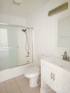 Detail Gallery Image 5 of 10 For 49 N Parkwood #12,  Pasadena,  CA 91107 - 3 Beds | 3 Baths