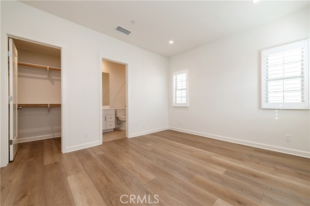 Detail Gallery Image 16 of 41 For 112 Anthem, Irvine,  CA 92618 - 4 Beds | 4/1 Baths