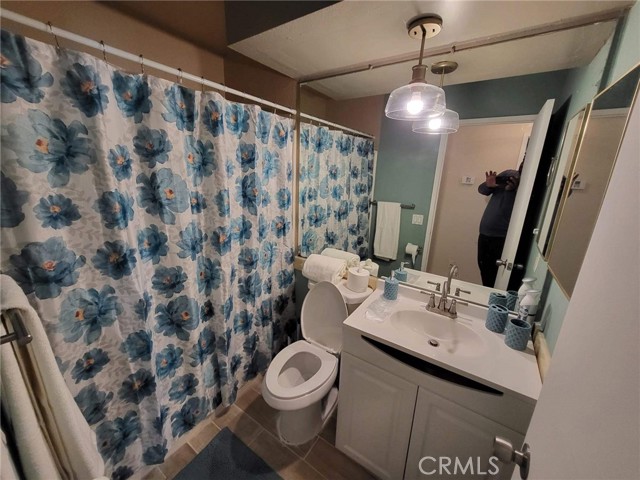 Detail Gallery Image 4 of 5 For 44025 Glenraven Rd, Lancaster,  CA 93535 - 3 Beds | 2 Baths