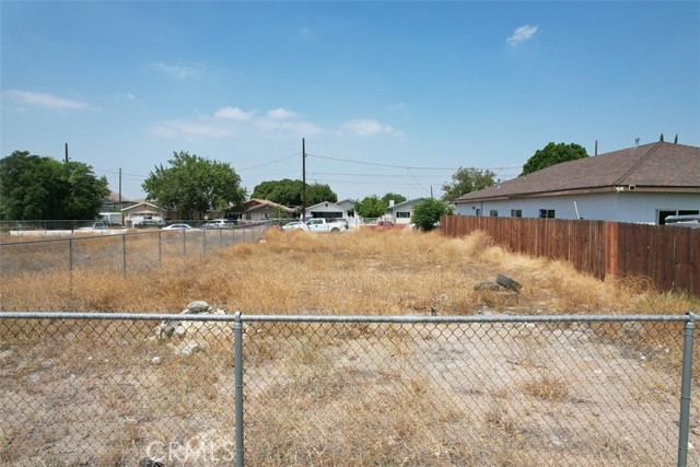970 South Florez Street, Colton CA: https://media.crmls.org/medias/3e146f53-efd4-48ec-829f-9e809c131bdb.jpg