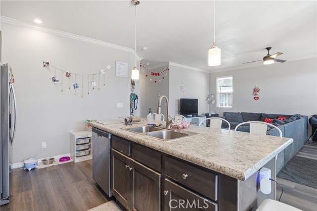 Detail Gallery Image 9 of 35 For 2300 S Lewis St #143,  Anaheim,  CA 92802 - 4 Beds | 2 Baths