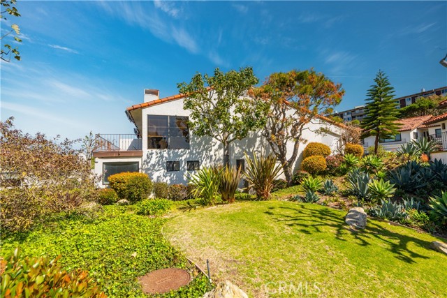 25 Ocean Crest Court, Rancho Palos Verdes, California 90275, 2 Bedrooms Bedrooms, ,3 BathroomsBathrooms,Residential,For Sale,Ocean Crest,PV25053796