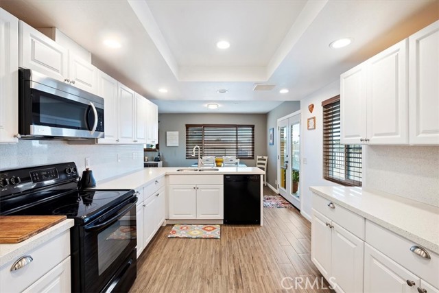 58676 Sunflower Drive, Yucca Valley CA: https://media.crmls.org/medias/3e153396-3bd5-4e61-b9e8-61caaa920171.jpg