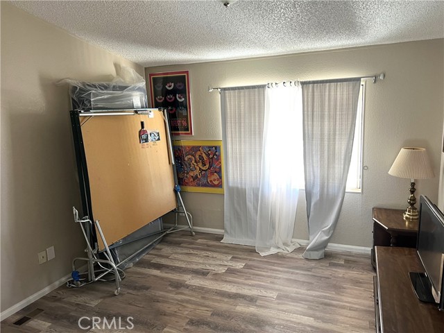 Detail Gallery Image 7 of 16 For 3920 W Graaf, Ridgecrest,  CA 93555 - 3 Beds | 2 Baths