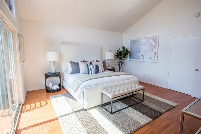 5714 Vantage Avenue, Valley Village CA: https://media.crmls.org/medias/3e15692e-eaaa-4044-81be-4f0bf1532795.jpg