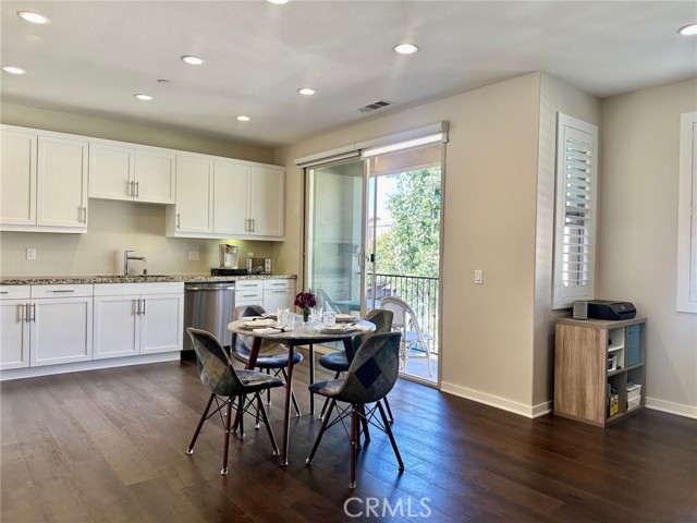 Detail Gallery Image 12 of 41 For 28 Poppy, Lake Forest,  CA 92630 - 2 Beds | 2 Baths