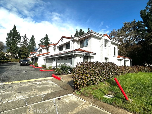 Detail Gallery Image 4 of 16 For 9356 19th St #D,  Rancho Cucamonga,  CA 91701 - 3 Beds | 2/1 Baths