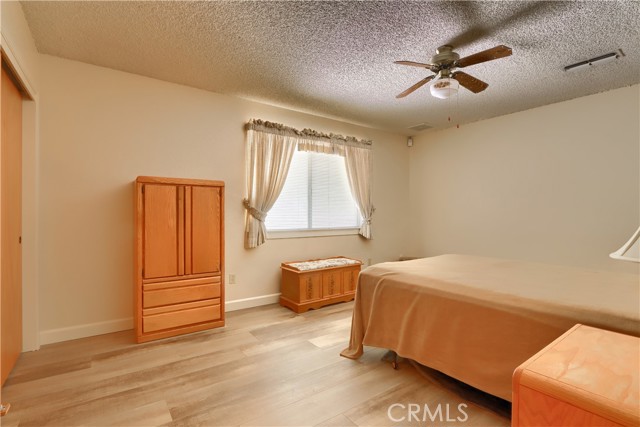 Detail Gallery Image 18 of 54 For 42275 Buckeye Rd, Oakhurst,  CA 93644 - 4 Beds | 2/1 Baths