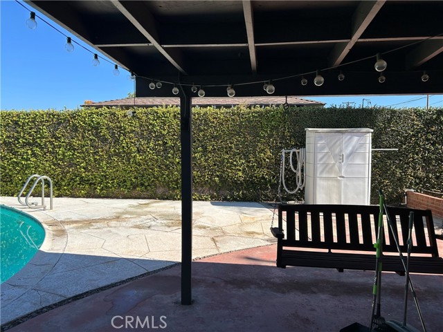 Detail Gallery Image 31 of 35 For 3681 Chateau Ct, Riverside,  CA 92505 - 3 Beds | 2 Baths