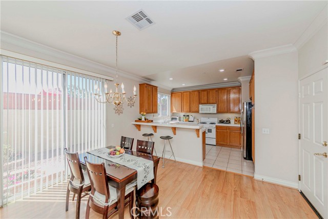 Image 9 of 47 For 6230 Villa Linda Court