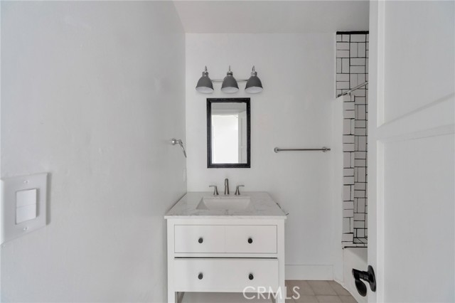  Income Home for Sale in North Hollywood, California