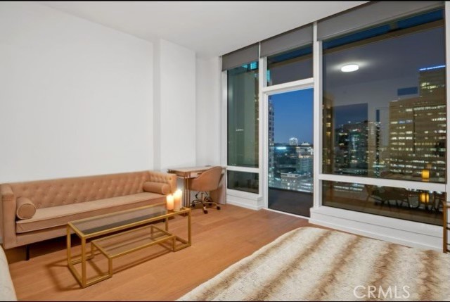 Detail Gallery Image 4 of 18 For 877 Francisco St #1921,  Los Angeles,  CA 90017 - 0 Beds | 1 Baths