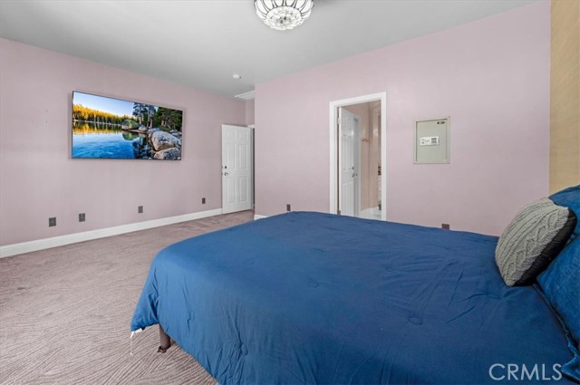 13715 E Nebraska Avenue, Kingsburg CA: https://media.crmls.org/medias/3e1771a5-8977-4ede-84ff-3ee5526b0508.jpg