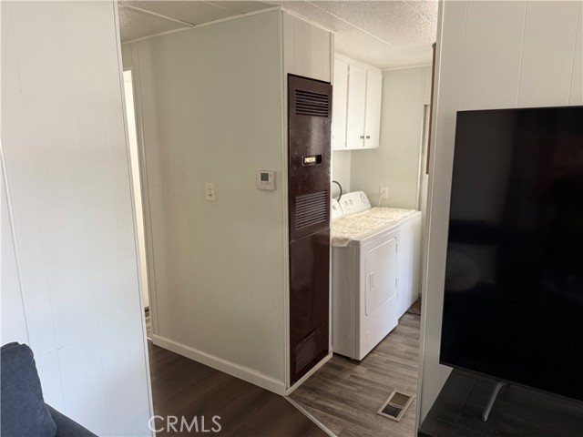 5803 Mission Blvd Boulevard, Jurupa Valley CA: https://media.crmls.org/medias/3e17901f-f460-459a-a7bc-5e063ad19ed1.jpg