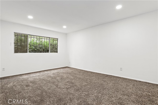 Detail Gallery Image 8 of 34 For 1045 N Kings Rd #105,  West Hollywood,  CA 90069 - 2 Beds | 2 Baths