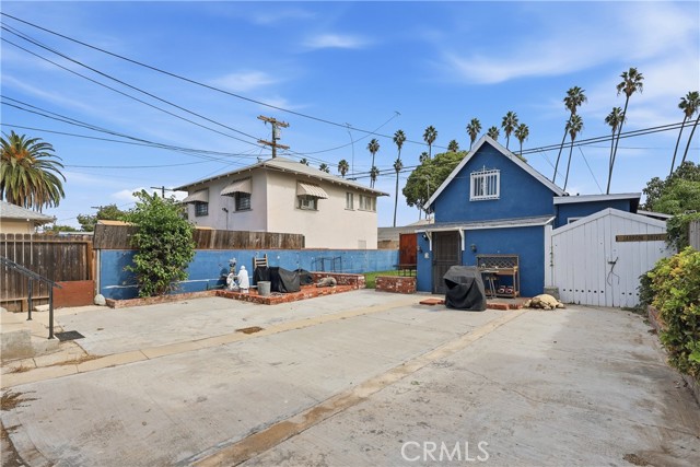 4518 South Van Ness photo 25