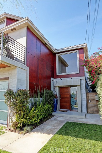 1913 Gates Avenue, Redondo Beach, California 90278, 4 Bedrooms Bedrooms, ,3 BathroomsBathrooms,Residential,Sold,Gates,SB17016231