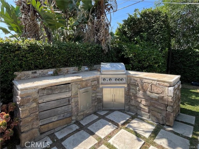 Detail Gallery Image 31 of 35 For 20329 Haynes St, Winnetka,  CA 91306 - 4 Beds | 2 Baths