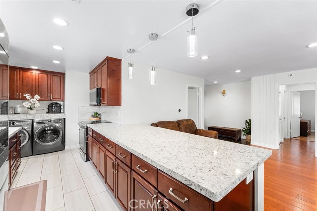 8042 SAN DIMAS, Buena Park CA: https://media.crmls.org/medias/3e1d39ad-925b-4685-a7e2-c3f05f4951da.jpg