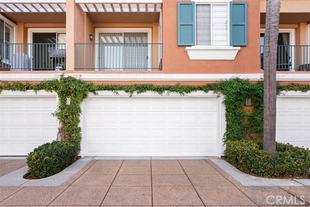 Detail Gallery Image 25 of 28 For 1406 Reggio Aisle, Irvine,  CA 92606 - 3 Beds | 2/1 Baths