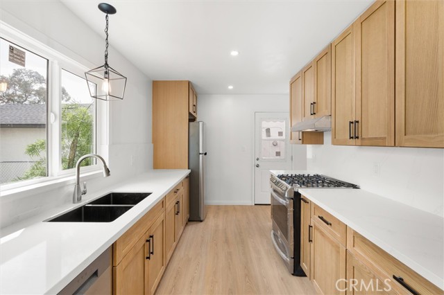 Detail Gallery Image 13 of 30 For 22025 Garston Ave, Carson,  CA 90745 - 4 Beds | 2 Baths