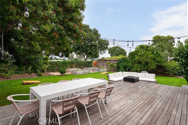 Detail Gallery Image 3 of 28 For 420 Cabrillo St, Costa Mesa,  CA 92627 - 3 Beds | 2 Baths