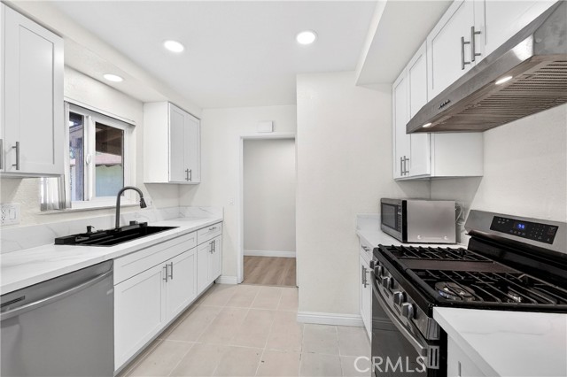 Detail Gallery Image 9 of 38 For 1138 Ringe Ct, Pomona,  CA 91767 - 3 Beds | 2 Baths