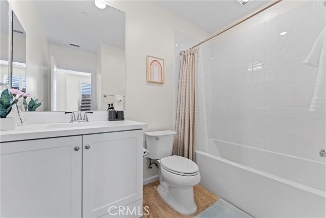 Detail Gallery Image 32 of 42 For 123 Mighty Oak, Irvine,  CA 92602 - 2 Beds | 2/1 Baths