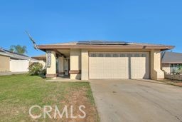 Detail Gallery Image 2 of 32 For 6292 Candle Light, Jurupa Valley,  CA 92509 - 4 Beds | 2 Baths