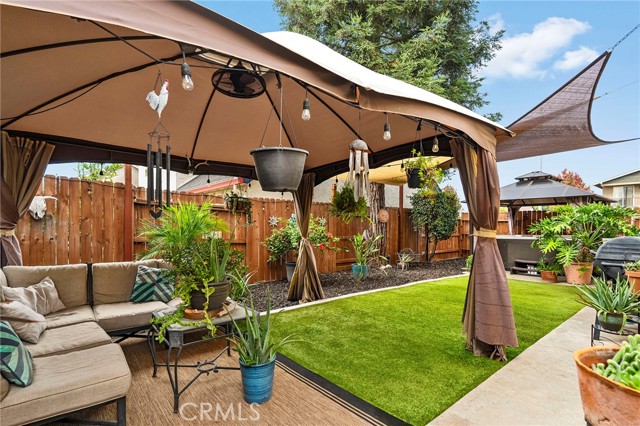 Detail Gallery Image 37 of 46 For 2637 Ceanothus Ave, Chico,  CA 95973 - 3 Beds | 2/1 Baths