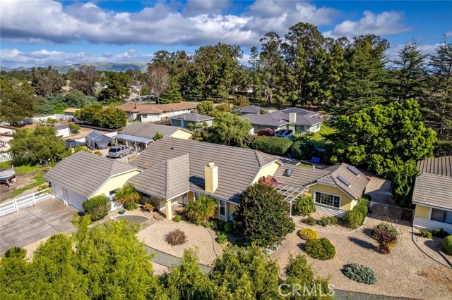 Detail Gallery Image 4 of 72 For 340 N Las Flores Dr, Nipomo,  CA 93444 - 4 Beds | 3 Baths