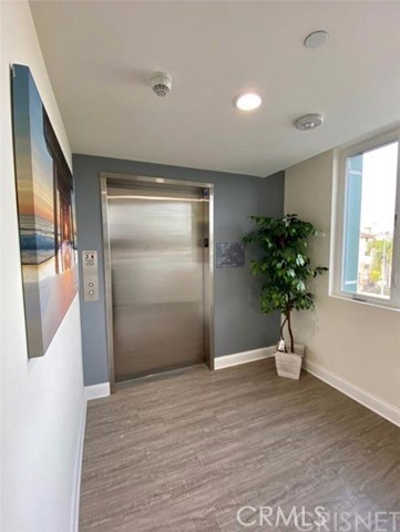 Detail Gallery Image 24 of 25 For 14934 Burbank Bld #301,  Sherman Oaks,  CA 91411 - 3 Beds | 3 Baths