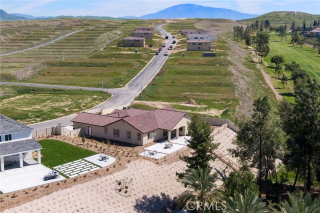 Image 48 of 72 For 5613 Levanto