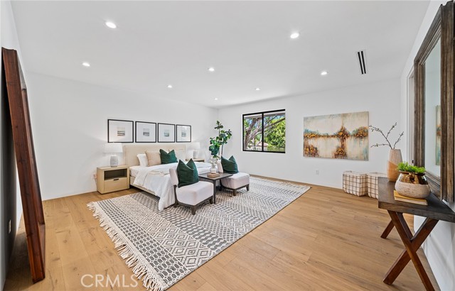 19750 Wells Drive, Woodland Hills CA: https://media.crmls.org/medias/3e1f95ef-0d6a-4467-8ad5-1b3a3b12df34.jpg