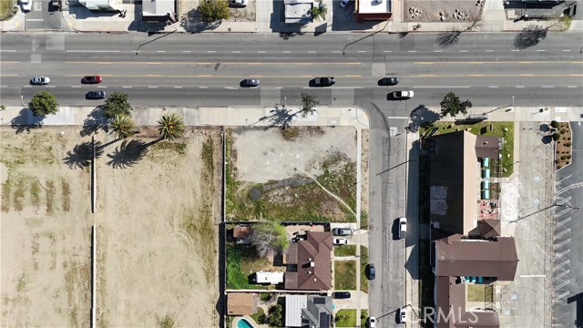 Detail Gallery Image 15 of 17 For 9098 Sierra, Fontana,  CA 92335 - – Beds | – Baths