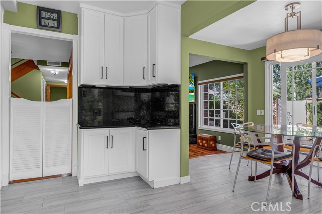 Detail Gallery Image 12 of 61 For 22482 Lake Forest Ln, Lake Forest,  CA 92630 - 4 Beds | 3 Baths