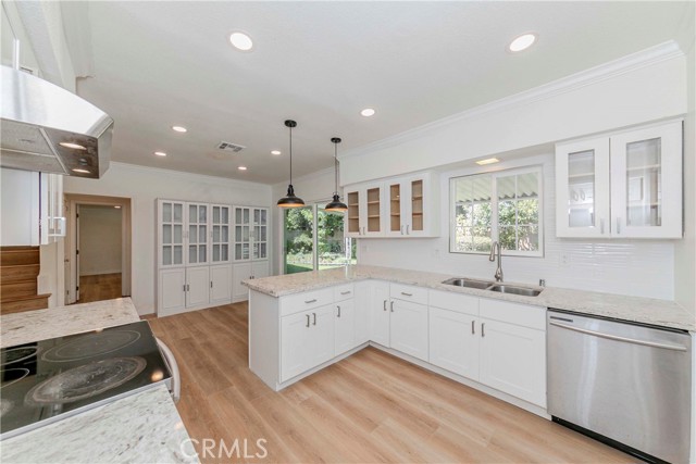 4741 Newman Avenue, Cypress CA: https://media.crmls.org/medias/3e20fe09-f346-4d16-bae0-89e63d8a3eb2.jpg