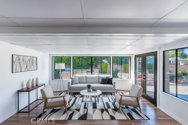 Detail Gallery Image 9 of 47 For 6563 Bianca, Van Nuys,  CA 91406 - 3 Beds | 2 Baths