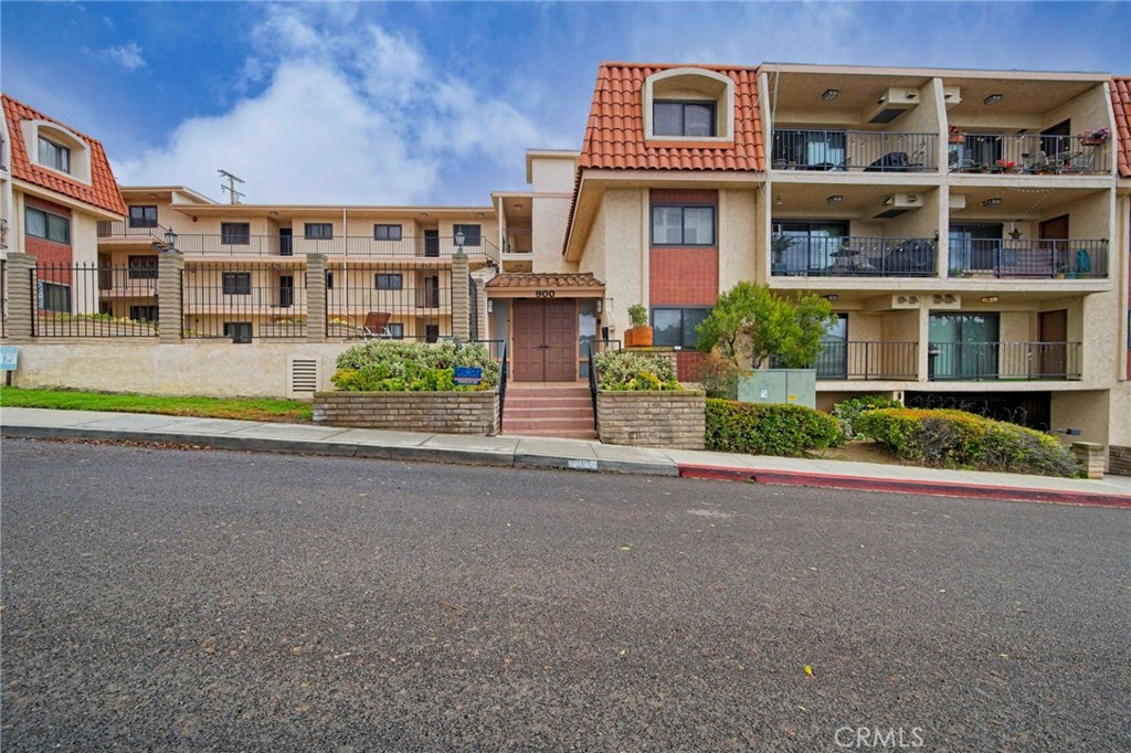 900 Cedar Street #106